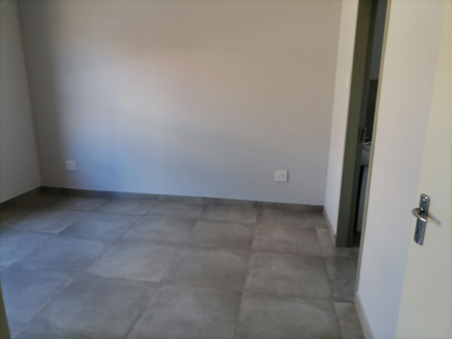To Let 3 Bedroom Property for Rent in Waterval East North West